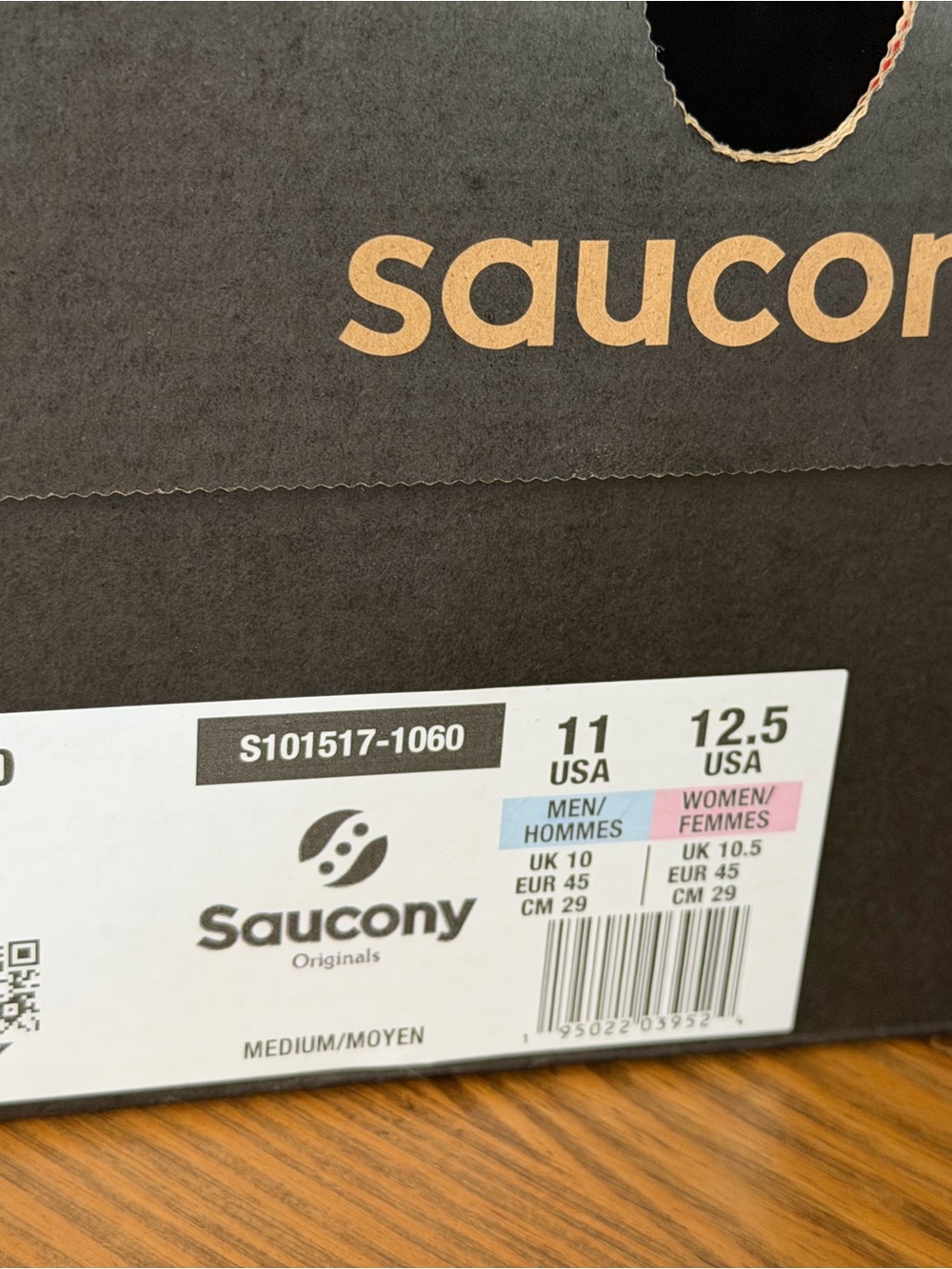 Saucony Men's SHADOW 5000 Athletic Sneakers - Picture 3 of 3